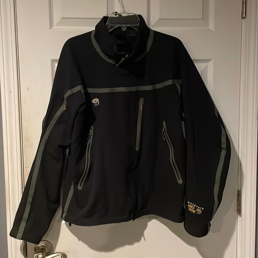 Mountain Hardwear Raincoat